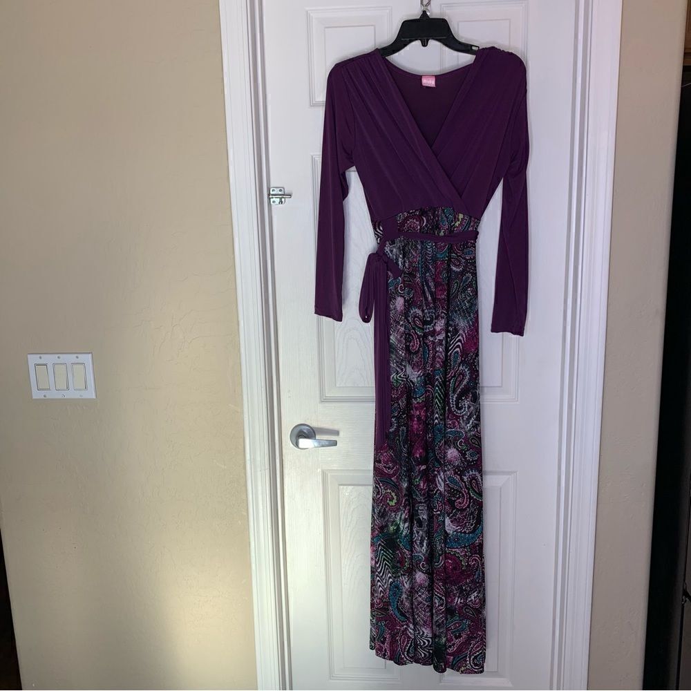 Flirty Pink Maternity Maxi Dress Burgundy and Paisley Size XL